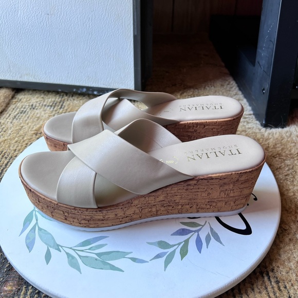 Italian Shoemakers Elexis Women's Wedge Sandals - Picture 7 of 17